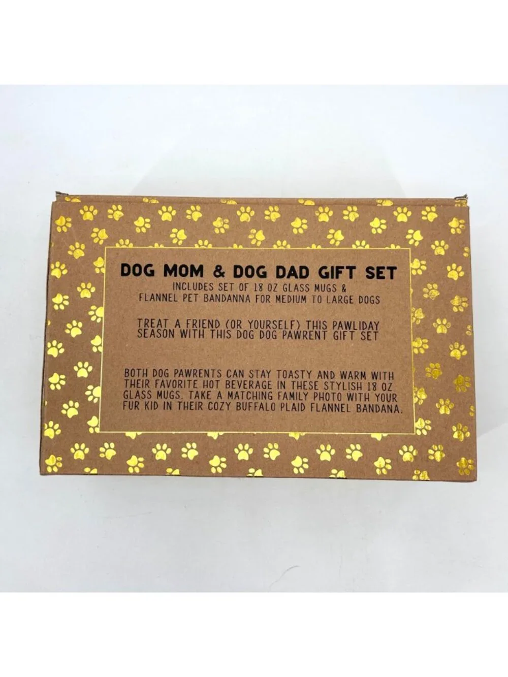 NIB GIFT SET OF 2 DOG MOM DAD GLASS MUGS RED BLACK PLAID PAW PRINT NO BANDANA